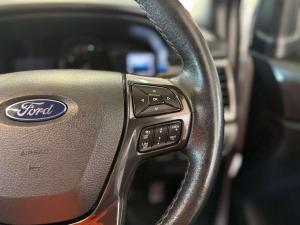 Ford Everest 2.0D BI-TURBO LTD 4X4 automatic - Image 17