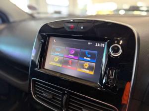 Renault Clio IV 900 T Dynamique 5-Door - Image 17