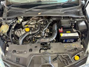 Renault Clio IV 900 T Dynamique 5-Door - Image 9