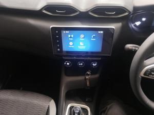 Nissan Magnite 1.0 Visia manual - Image 16