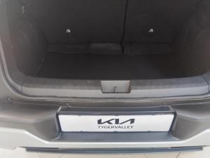 Nissan Magnite 1.0 Visia manual - Image 18