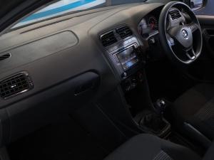 Volkswagen Polo Vivo hatch 1.4 Comfortline - Image 11