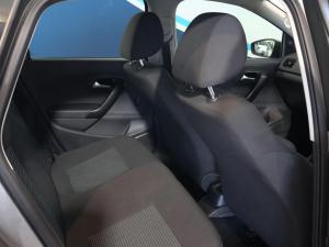 Volkswagen Polo Vivo hatch 1.4 Comfortline - Image 14