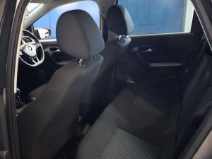 Volkswagen Polo Vivo hatch 1.4 Comfortline - Image 16