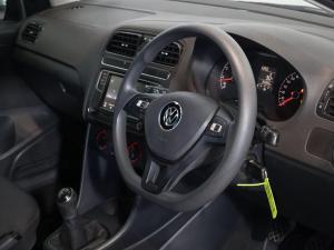 Volkswagen Polo Vivo hatch 1.4 Comfortline - Image 17