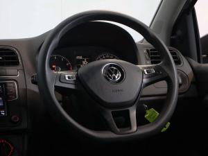 Volkswagen Polo Vivo hatch 1.4 Comfortline - Image 18