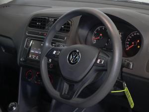 Volkswagen Polo Vivo hatch 1.4 Comfortline - Image 19