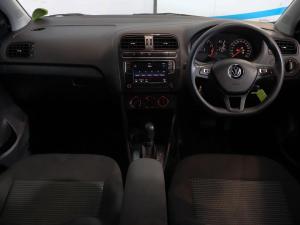Volkswagen Polo Vivo hatch 1.6 Comfortline auto - Image 10