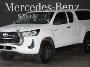 Toyota Hilux 2.4GD-6 Xtra cab Raider manual - Image 1