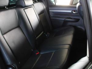 Toyota Hilux 2.8GD-6 double cab 4x4 Legend auto - Image 18