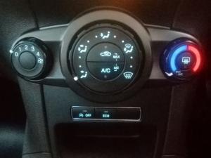 Ford Fiesta 5-door 1.0T Ambiente - Image 24