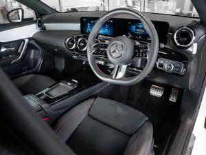 Mercedes-Benz A-Class A200 hatch Progressive - Image 17