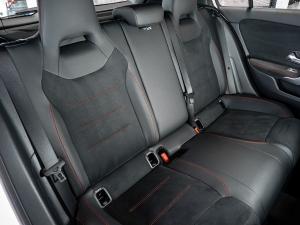 Mercedes-Benz A-Class A200 hatch Progressive - Image 24
