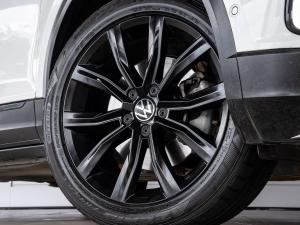 Volkswagen T-Roc 2.0TSI 4Motion Design - Image 6