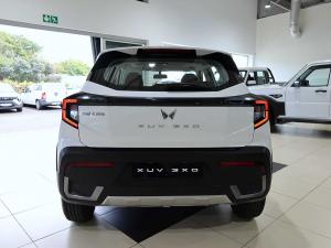 Mahindra XUV 3XO 1.2T MX3 manual - Image 7