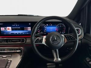 Mercedes-Benz V-Class V300d Exclusive - Image 12