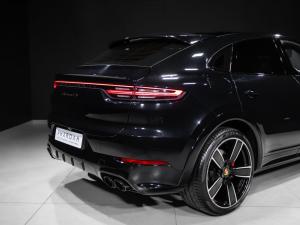 Porsche Cayenne GTS coupe - Image 27