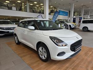 Suzuki Swift 1.2 GL+ auto - Image 1