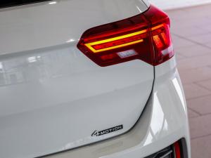 Volkswagen T-Roc 2.0TSI 4Motion R-Line - Image 12