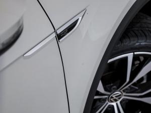 Volkswagen T-Roc 2.0TSI 4Motion R-Line - Image 13