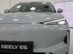 Geely E5 Aspire - Image 5