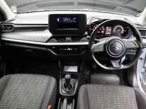 Suzuki Swift 1.2 GL - Image 12