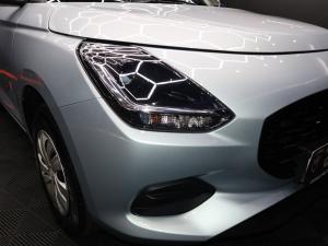 Suzuki Swift 1.2 GL - Image 9