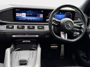 Mercedes-Benz GLS GLS450d 4Matic - Image 12