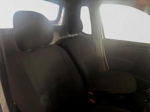 Nissan NP200 1.6i safety pack (aircon) - Image 15