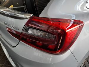 Suzuki Baleno 1.5 GLX auto - Image 16