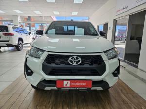 Toyota Hilux 2.4GD-6 double cab 4x4 Raider auto - Image 4
