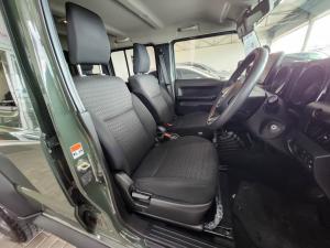 Suzuki Jimny 1.5 GLX AllGrip 5-door manual - Image 11
