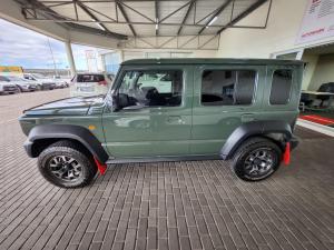 Suzuki Jimny 1.5 GLX AllGrip 5-door manual - Image 16