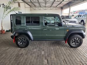 Suzuki Jimny 1.5 GLX AllGrip 5-door manual - Image 3