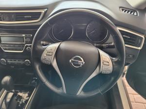 Nissan X-Trail 2.5 4x4 SE - Image 8