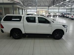 Toyota Hilux 2.4GD-6 double cab 4x4 Raider auto - Image 3
