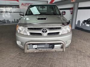Toyota Hilux 3.0D-4D Raider - Image 4
