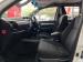 Toyota Hilux 2.4GD-6 double cab 4x4 Raider manual - Thumbnail 7