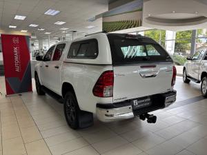 Toyota Hilux 2.4GD-6 double cab 4x4 Raider manual - Image 10