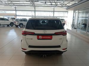 Toyota Fortuner 2.4GD-6 4x4 - Image 5