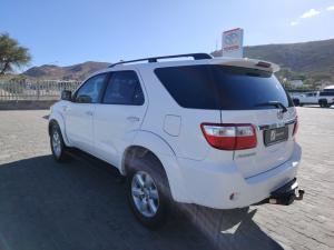 Toyota Fortuner 3.0D-4D 4x4 - Image 22