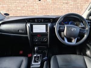 Toyota Fortuner 2.4GD-6 auto - Image 6