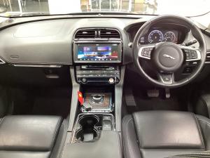Jaguar F-Pace 20d AWD R-Sport - Image 6