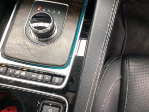 Jaguar F-Pace 20d AWD R-Sport - Image 12