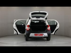 Toyota Etios Cross 1.5 Xs - Image 24