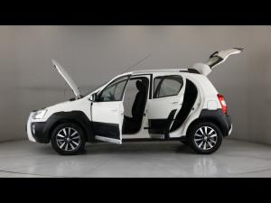 Toyota Etios Cross 1.5 Xs - Image 26