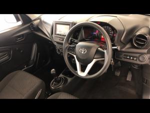 Toyota Vitz 1.0 - Image 10