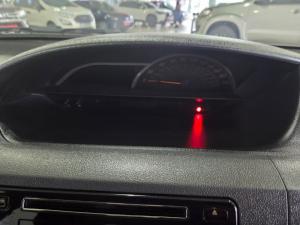 Toyota Etios hatch 1.5 Sport - Image 9