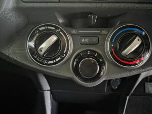 Toyota Etios hatch 1.5 Sport - Image 13