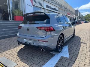Volkswagen Golf GTI - Image 2